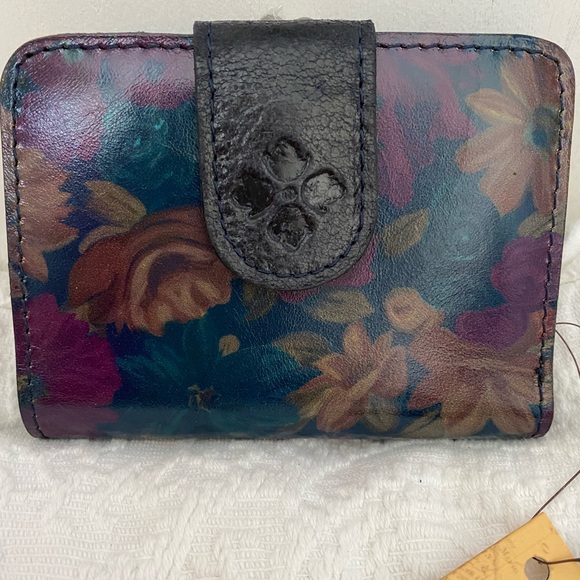 Patricia Nash *Iberia*Wallet *Borse*Keychain &*Rivella* c/b Set. NWT - Picture 6 of 13